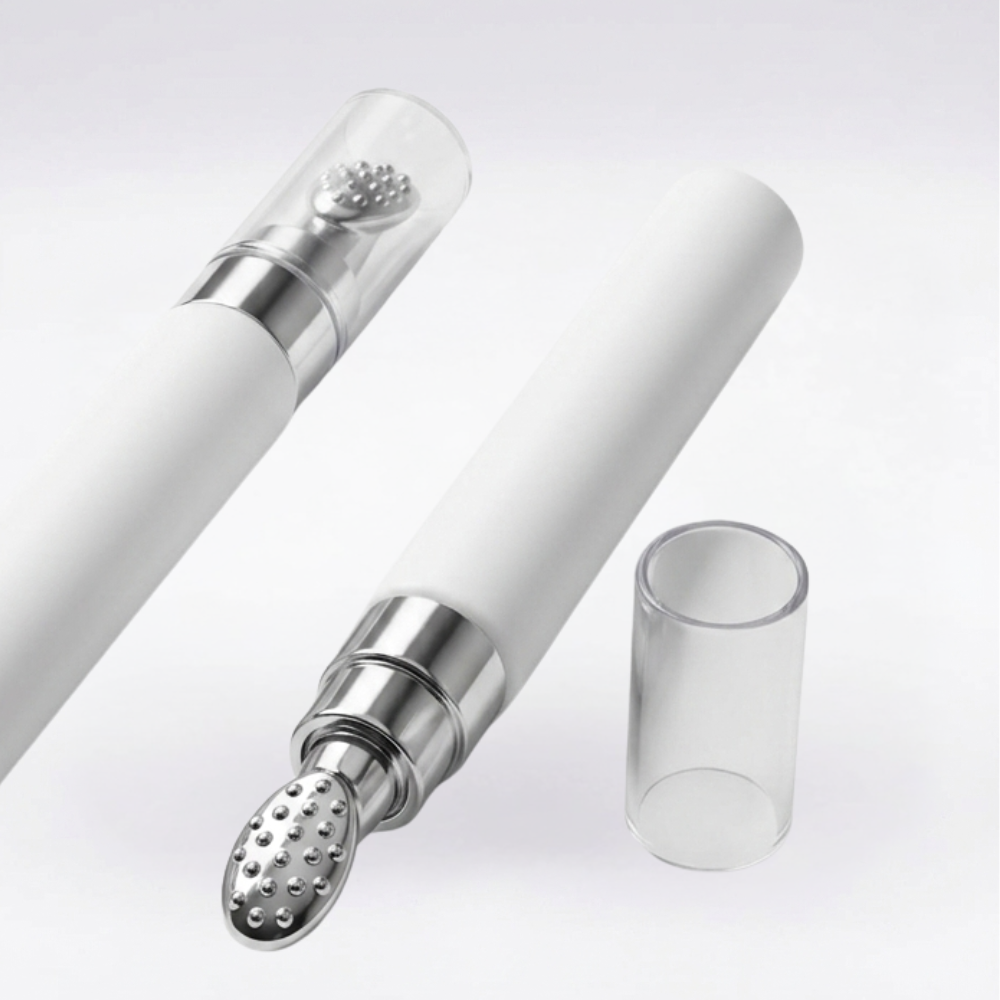 WHITE TUBE WITH ZINC ALLOY APPLICATOR (20ml)